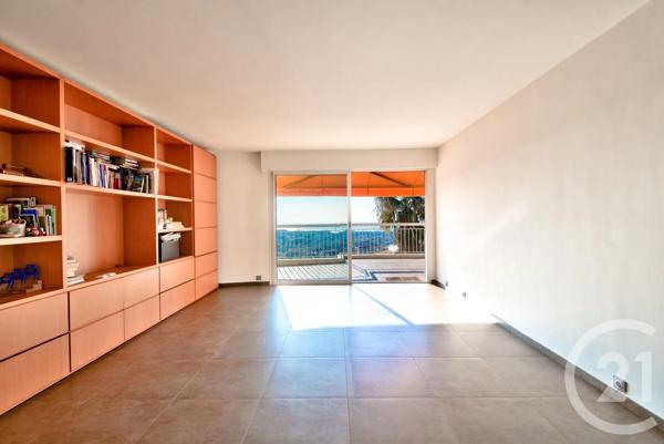 Appartement F4 à vendre  4 pièces - 130 m 2   NICE  - 06