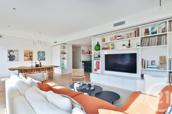 Appartement F4 à vendre  4 pièces - 130 m 2   NICE  - 06
