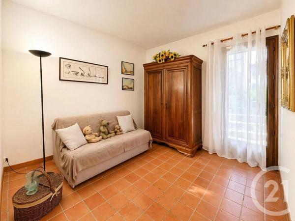 Maison à vendre  8 pièces - 170,85 m 2   VENCE  - 06
