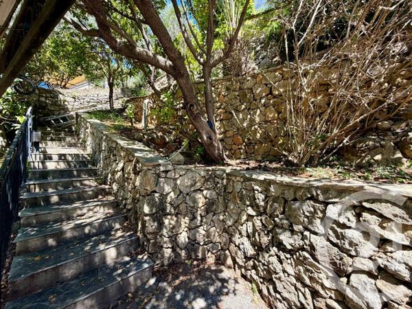 Maison à vendre  8 pièces - 170,85 m 2   VENCE  - 06