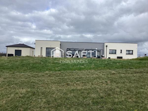 Propriété 193 m2, studio séparé, jardin de 5000 m²