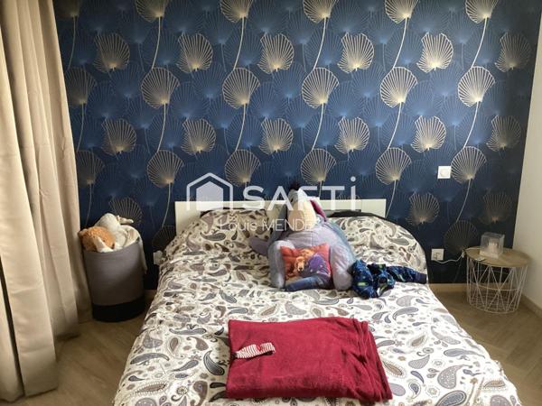 Propriété 193 m2, studio séparé, jardin de 5000 m²