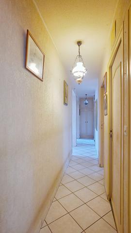 Maison à vendre à Nérac - 5 pièces, 3 chambres, avec garage et terrain