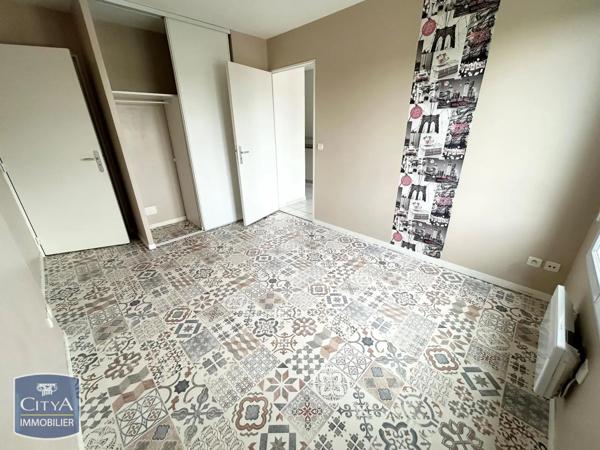 Appartement à louer 2 pièces 39.83m² Nevers (58000)