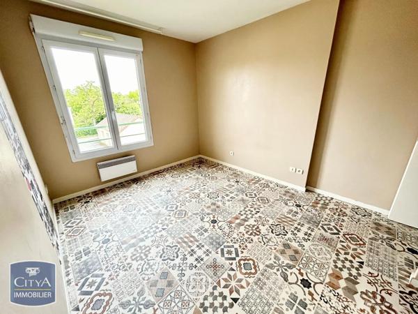 Appartement à louer 2 pièces 39.83m² Nevers (58000)