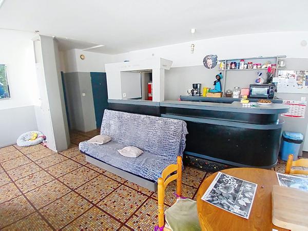 Immeuble de rapports au centre-ville Scaër 4 logements