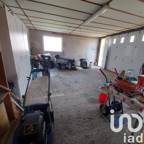 Maison 7 pièces de 128 m² à Mortagne-sur-Sèvre (85290)