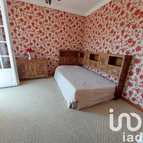 Maison 7 pièces de 128 m² à Mortagne-sur-Sèvre (85290)