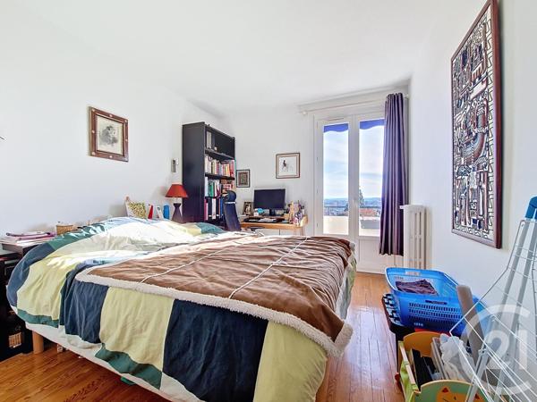 Appartement T4 à vendre  4 pièces - 98,49 m2 CHAMALIERES - 63