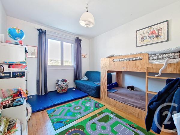 Appartement T4 à vendre  4 pièces - 98,49 m2 CHAMALIERES - 63