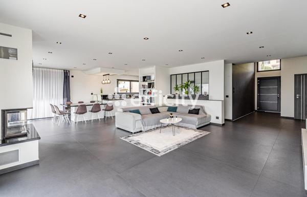 Maison 6 pièces - 200 m² Bien prestige