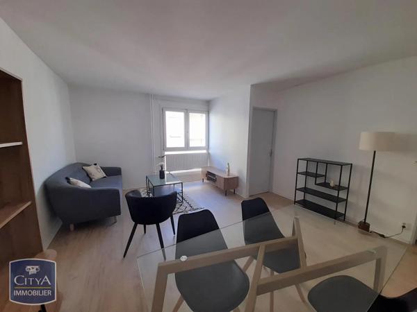 Appartement à louer 3 pièces 64.55m² Lille (59000)