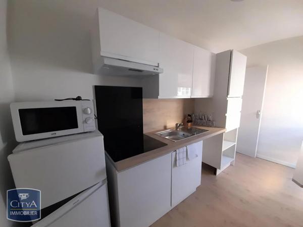 Appartement à louer 3 pièces 64.55m² Lille (59000)