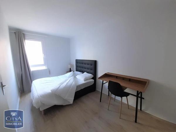 Appartement à louer 3 pièces 64.55m² Lille (59000)