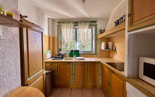 Appartement à vendre    4 pièces • 71 m2 Toulon