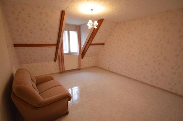 COULOMMIERS (77) à vendre maison individuelle de 6 pièces et sous-sol total