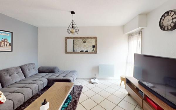 Appartement à vendre    3 pièces • 75,88 m2 Toulon