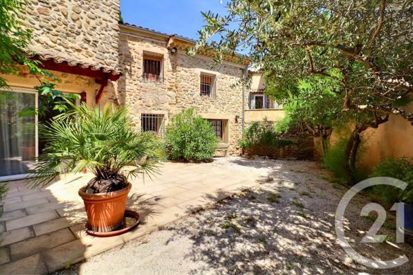 Maison à vendre  4 pièces - 150 m2 VACQUEYRAS - 84