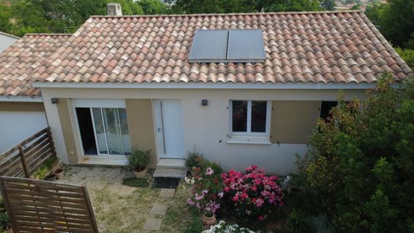 Maison de plain-pied à vendre - 4 pièces - 3 Chambres - Terrain plat 458m2 sur les hauteurs d'Apt