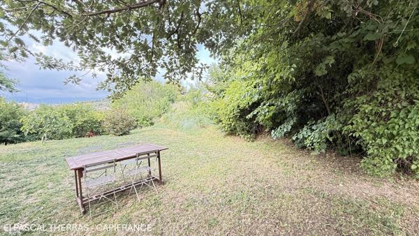 Maison de plain-pied à vendre - 4 pièces - 3 Chambres - Terrain plat 458m2 sur les hauteurs d'Apt