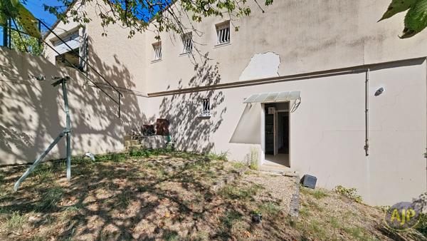 Maison à vendre Castillon La Bataille - 6 pièces, 154m² avec 4 chambre(s) à 172 000€ - AJP Immobilier Libourne