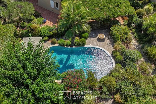 Maison d’architecte grand format, parc paysager piscine et annexes