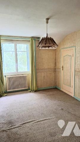 Maison à rénover sur terrain de 2169m²