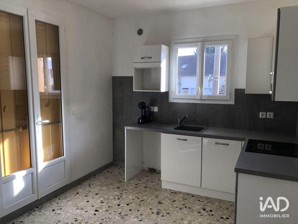 Maison à vendre 4 pièces 83 m² Paray-Vieille-Poste