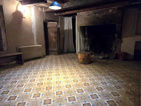 Ferme sur plus de 1600m² de terrain plat