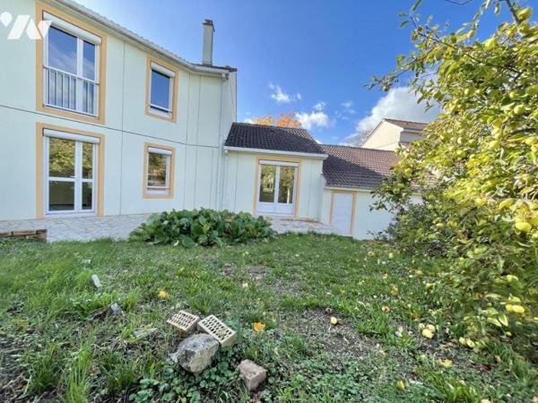 Pavillon 6 pièces avec jardin et garage