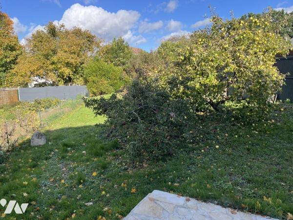 Pavillon 6 pièces avec jardin et garage