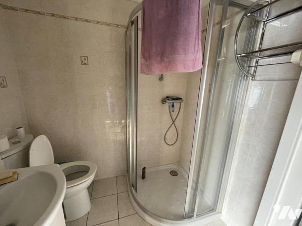 Pavillon 6 pièces avec jardin et garage