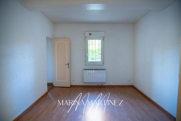 Corps de ferme du XIXe siècle avec jardin attenant