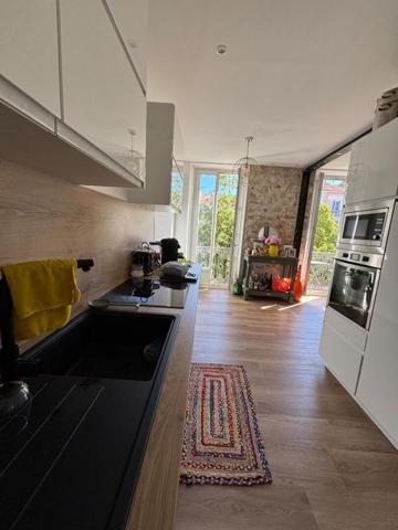NOUVEAU Appartement Hyeres 4 pièce(s) 85 m2