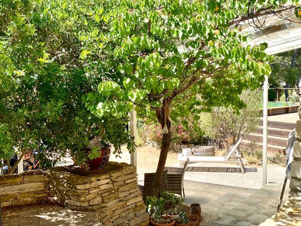 Maison La Cadiere D Azur 3 pièce(s) 90 m2 avec dépendance