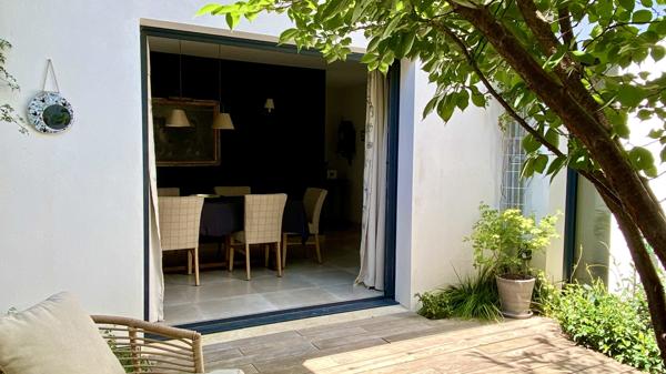 Uzès région, vue panoramique, magnifique Bastide de 400 m², spacieuse et accueillante, style et confort contem Uzès (30700)