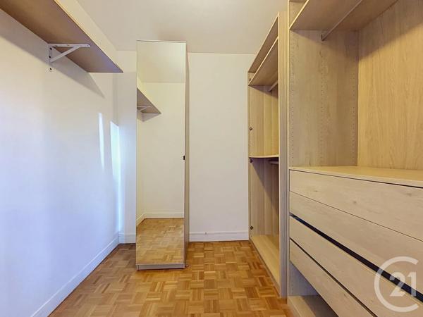 Appartement F5 à vendre  5 pièces - 84,90 m 2   CHATOU  - 78