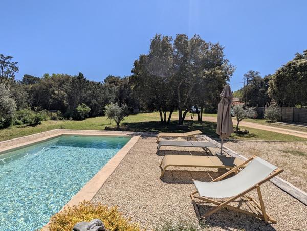 Belle villa 4 chambres, bureau, garage, piscine