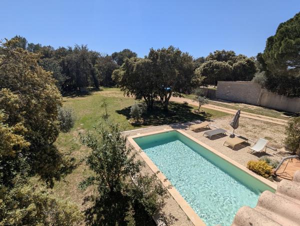 Belle villa 4 chambres, bureau, garage, piscine