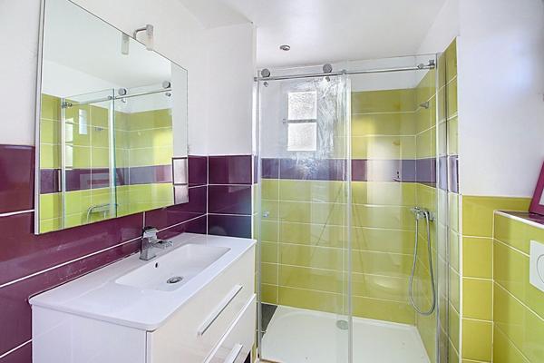 EXCLUSIVITÉ - Maison à Lorgues T4 sur 2145 m² de terrain avec une belle piscine et garage