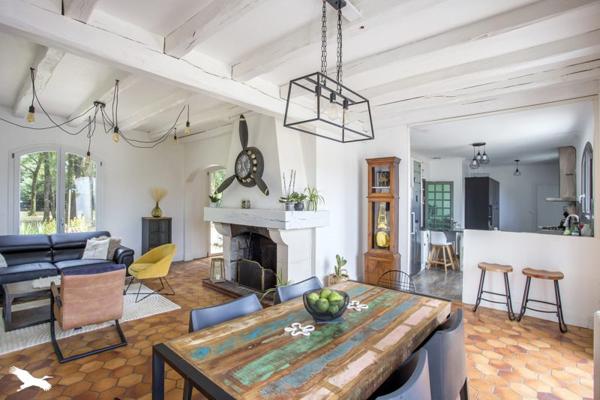 Maison à vendre 565 000 € Dompierre-sur-Mer 6 p 184 m² DPE C