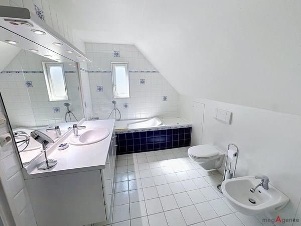 Maison à SASSENAGE, 38360 - 5 pièces 135m²