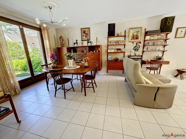 Maison à SASSENAGE, 38360 - 5 pièces 135m²