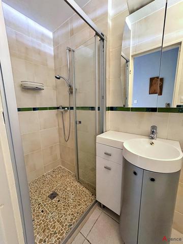 Maison à SASSENAGE, 38360 - 5 pièces 135m²