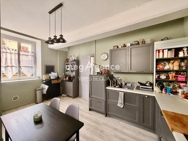 Maison à Sens, 89100 - 7 pièces 152m²