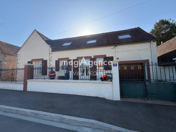 Maison à Sens, 89100 - 7 pièces 152m²