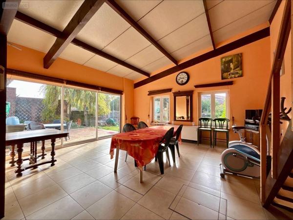Maison de ville à vendre à Estaires dans le Nord (59940), ref : D2451   
Centre Ville