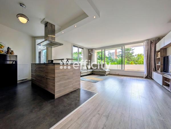 Appartement
         4 pièces
        - 100 m² Exclusivité 265 000 € *