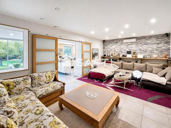 PIGNANS - APPARTEMENT DUPLEX T3 AVEC JARDIN DE 400M2, PISCINE HORS-SOL, ABRI JARDIN