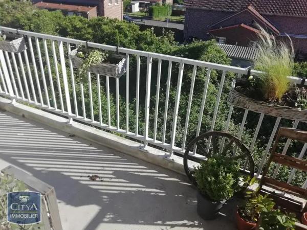 Appartement à louer 2 pièces 52.6m² Mazingarbe (62670)